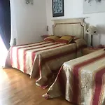 Sei Cipressi Oda ve Kahvaltı 3*