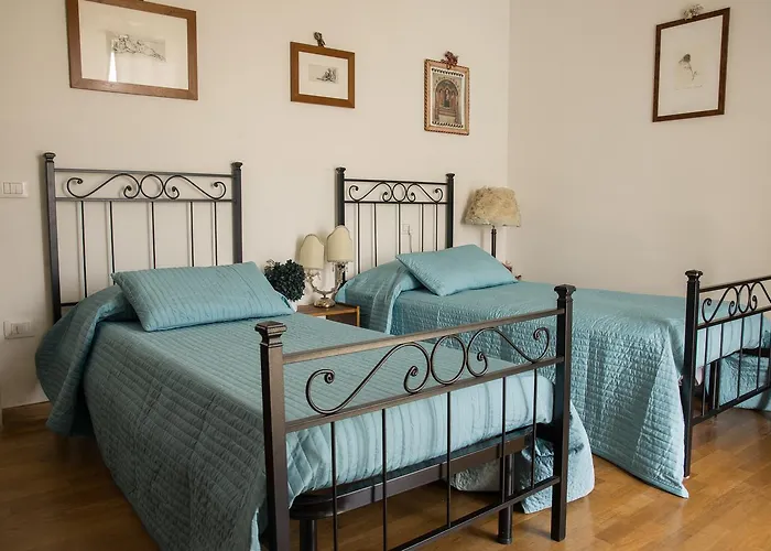 فندق مبيت وإفطار Sei Cipressi إمبرونيتا