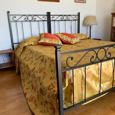 Sei Cipressi Bed & Breakfast *