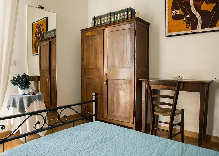 Sei Cipressi 3* インプルネータ